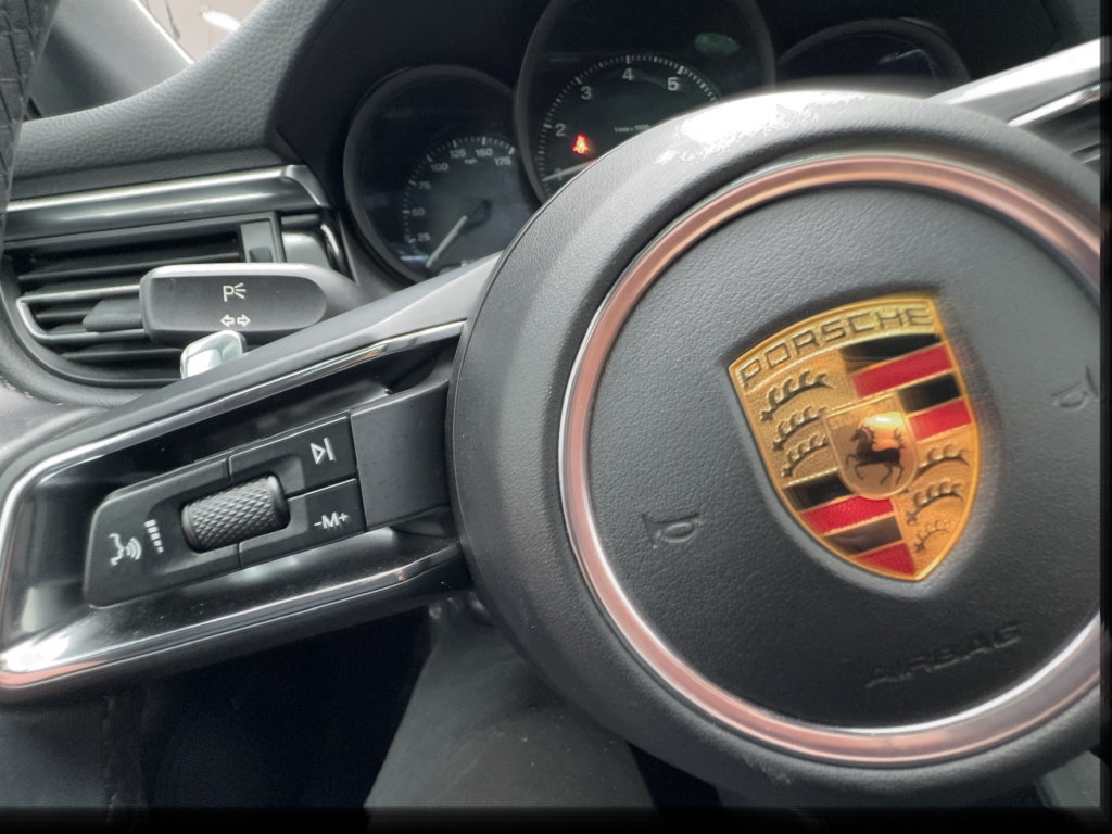 Used 2024 Porsche Macan Turbo AWD/4WD image 44