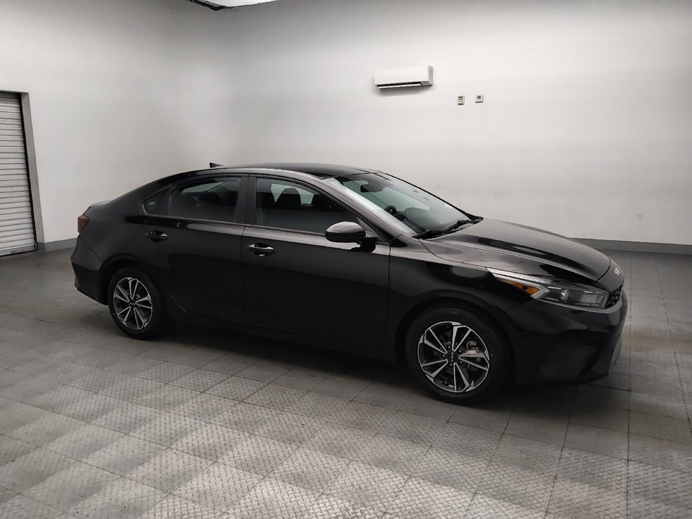 Used 2023 Kia Forte LXS FWD image 11