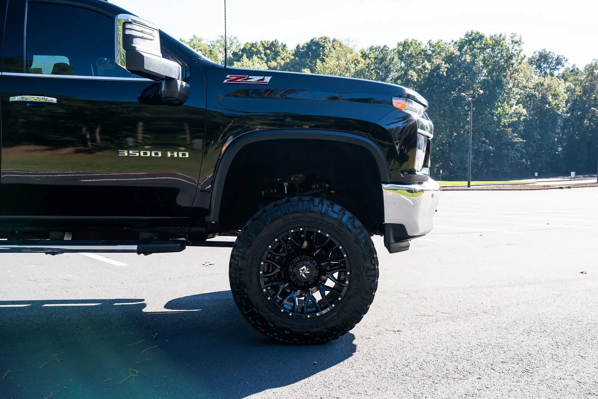 Used 2020 Chevrolet Silverado 3500 LTZ w/ LTZ Plus Package AWD/4WD image 11