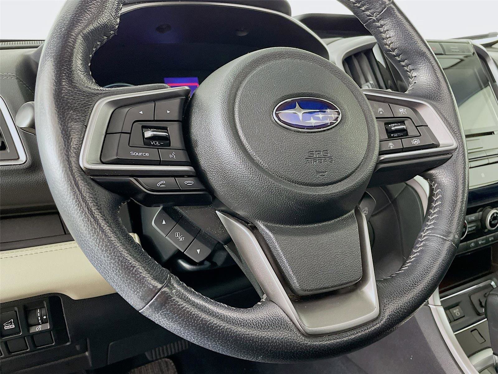 Used 2021 Subaru Ascent Limited w/ Technology Package image 16