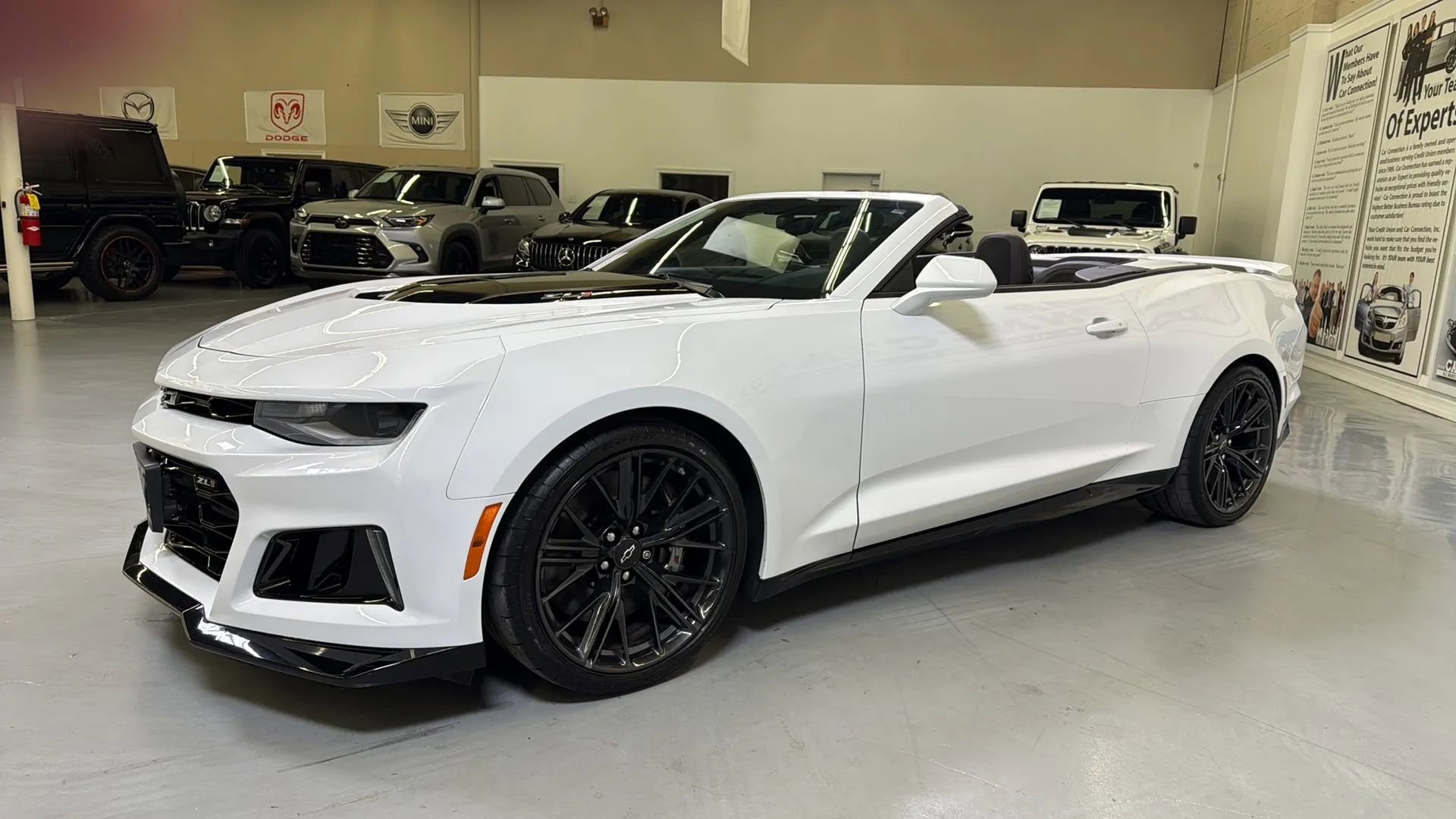 Used 2022 Chevrolet Camaro ZL1 image 5