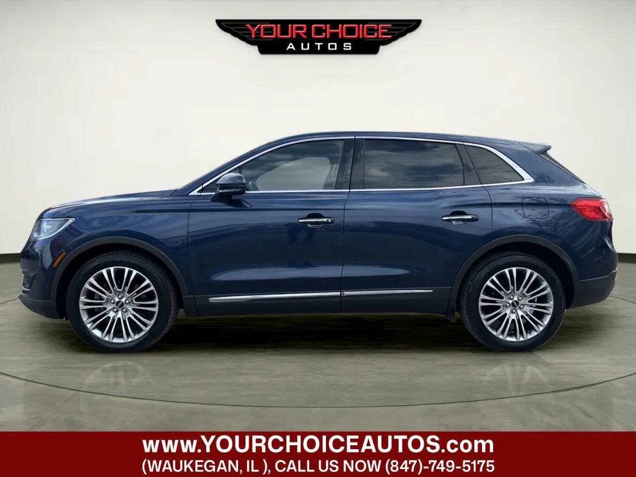 Used 2017 Lincoln MKX Reserve AWD/4WD image 2