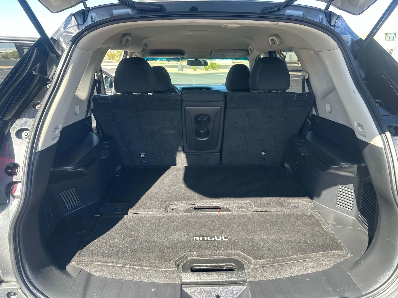 Used 2017 Nissan Rogue S w/ Appearance Package image 18
