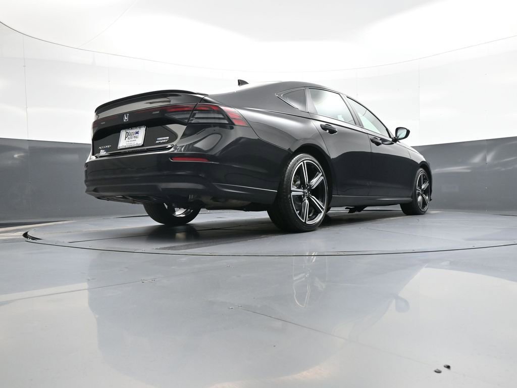 Certified 2023 Honda Accord Sport image 29