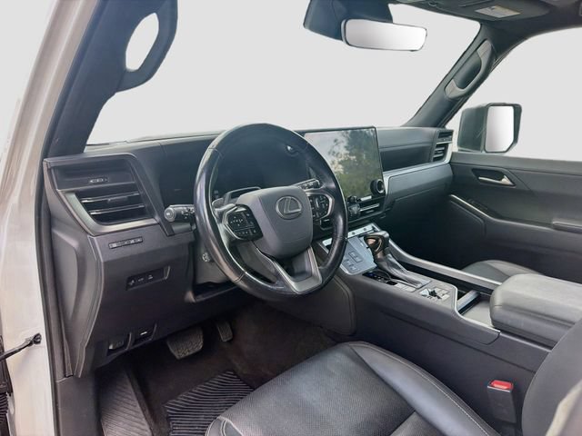 Used 2024 Lexus GX 550 AWD/4WD image 25
