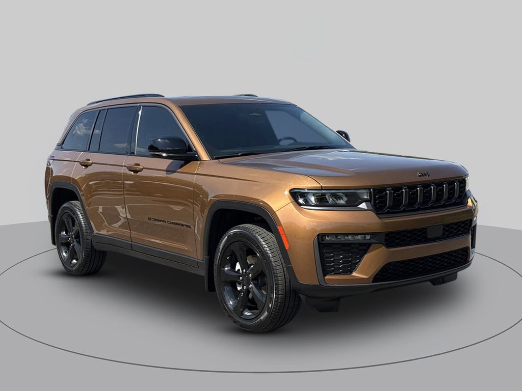 New 2026 Jeep Grand Cherokee Limited w/ Limited Altitude Package
