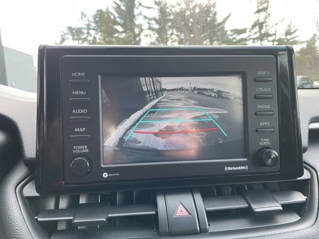 Used 2021 Toyota RAV4 LE image 26
