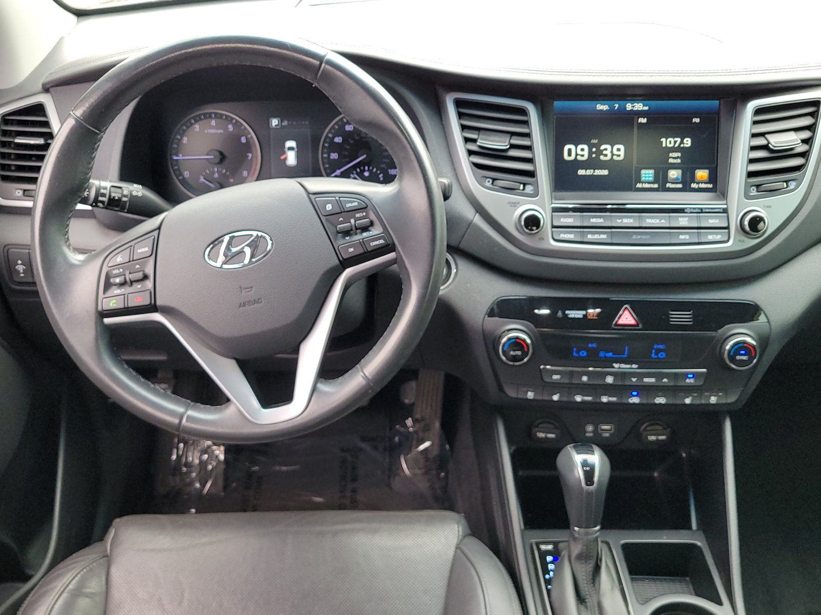 Used 2016 Hyundai Tucson Limited w/ Option Group 03 AWD/4WD image 12