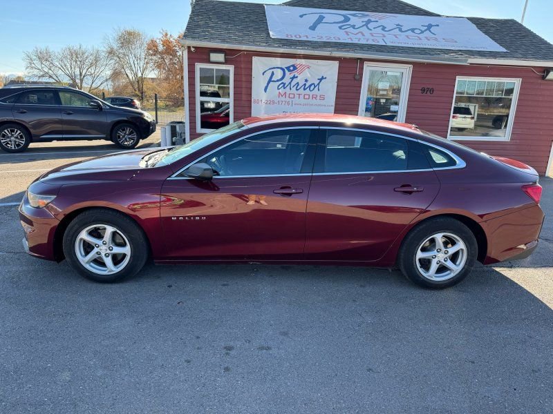 Used 2016 Chevrolet Malibu LS image 2