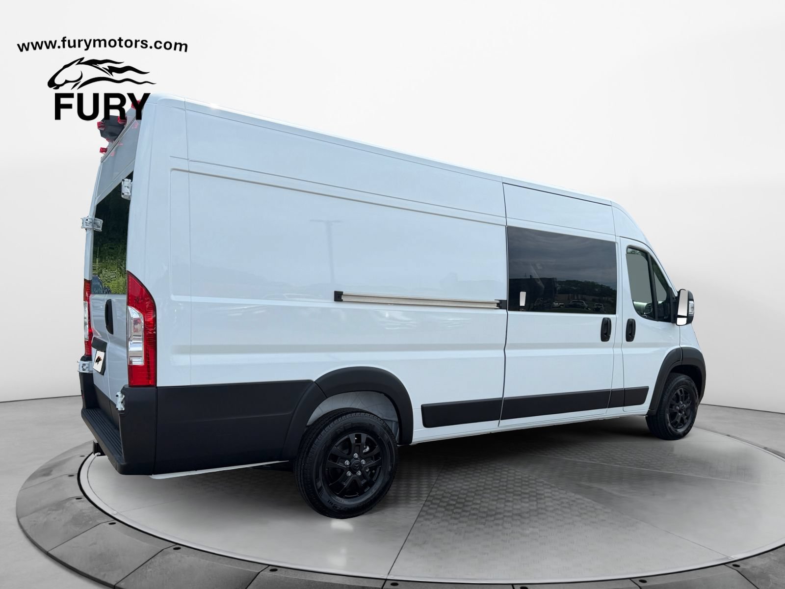 Used 2026 RAM ProMaster 3500 w/ Quick Order Package 22G SLT FWD image 3