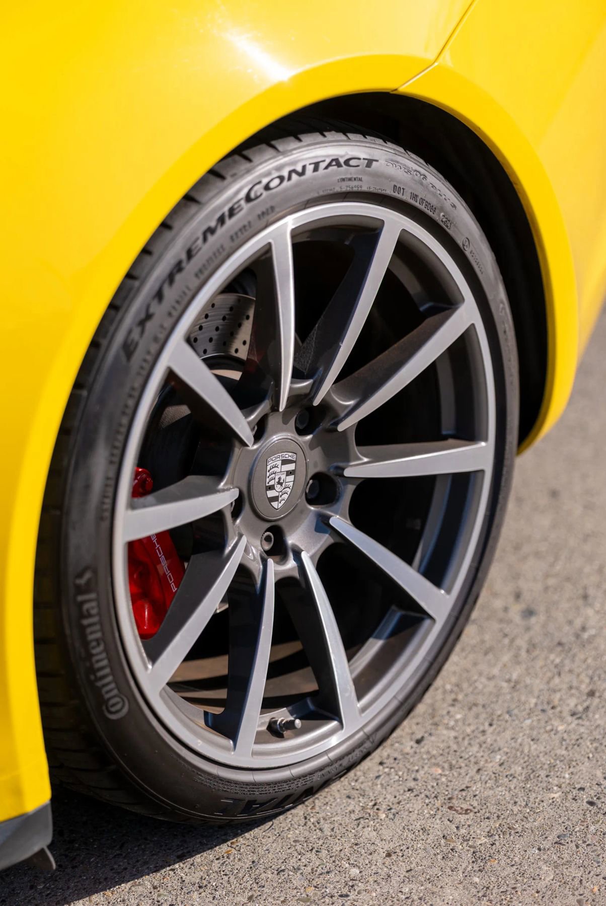 Used 2014 Porsche 911 Carrera 4S image 65