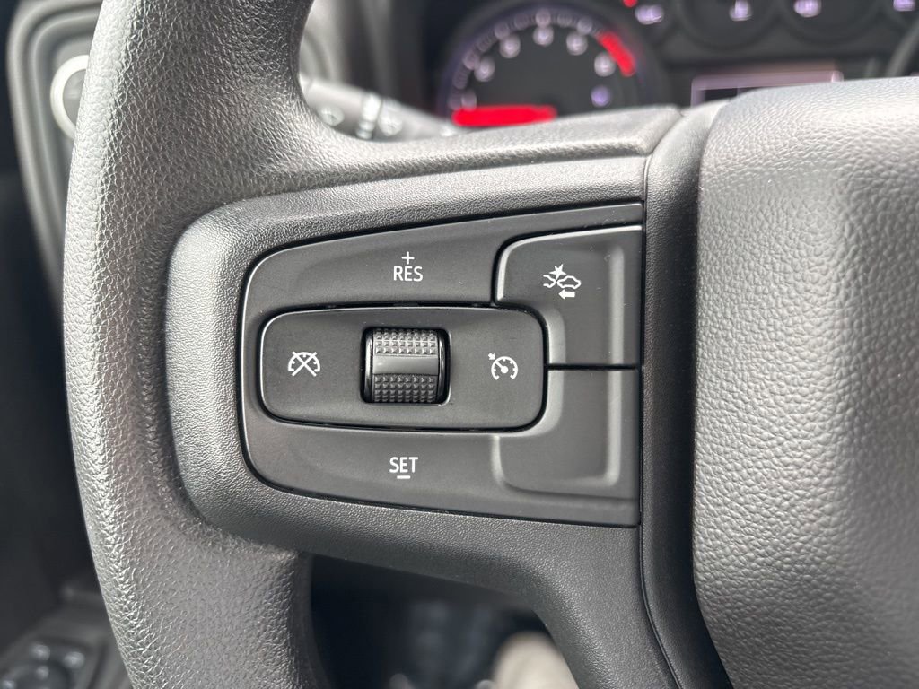 Used 2025 Chevrolet Silverado 2500 Custom w/ Custom Value Package image 19