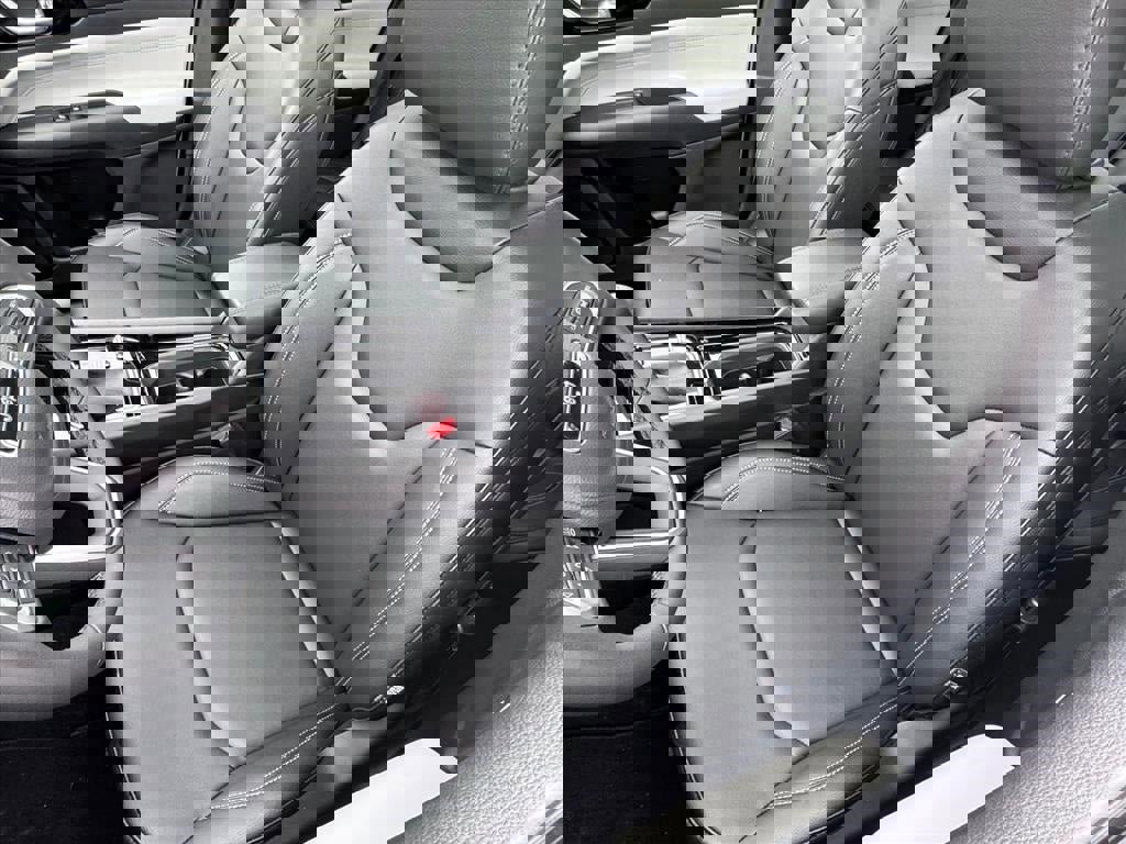 New 2026 Jeep Compass Limited w/ Sun, Sound & Navigation Group image 10