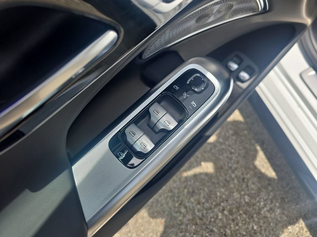 New 2026 Mercedes-Benz E 53 AMG e 4MATIC Sedan image 11