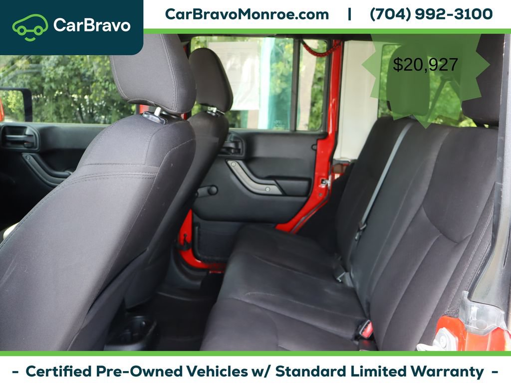 Used 2018 Jeep Wrangler Unlimited Sport w/ Connectivity Group AWD/4WD image 33