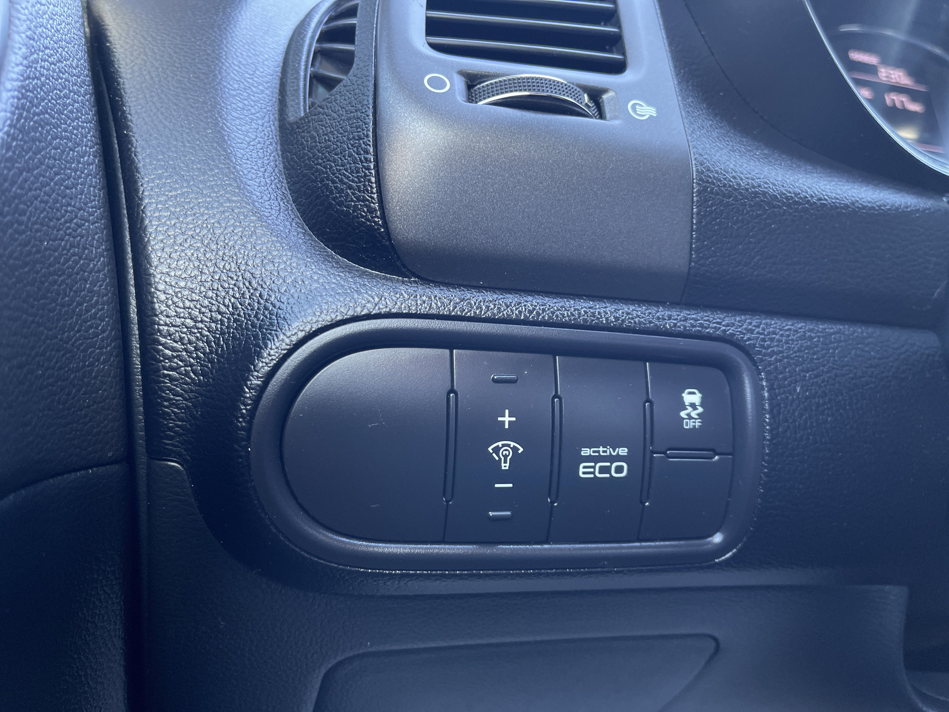 Used 2016 Kia Forte LX image 20