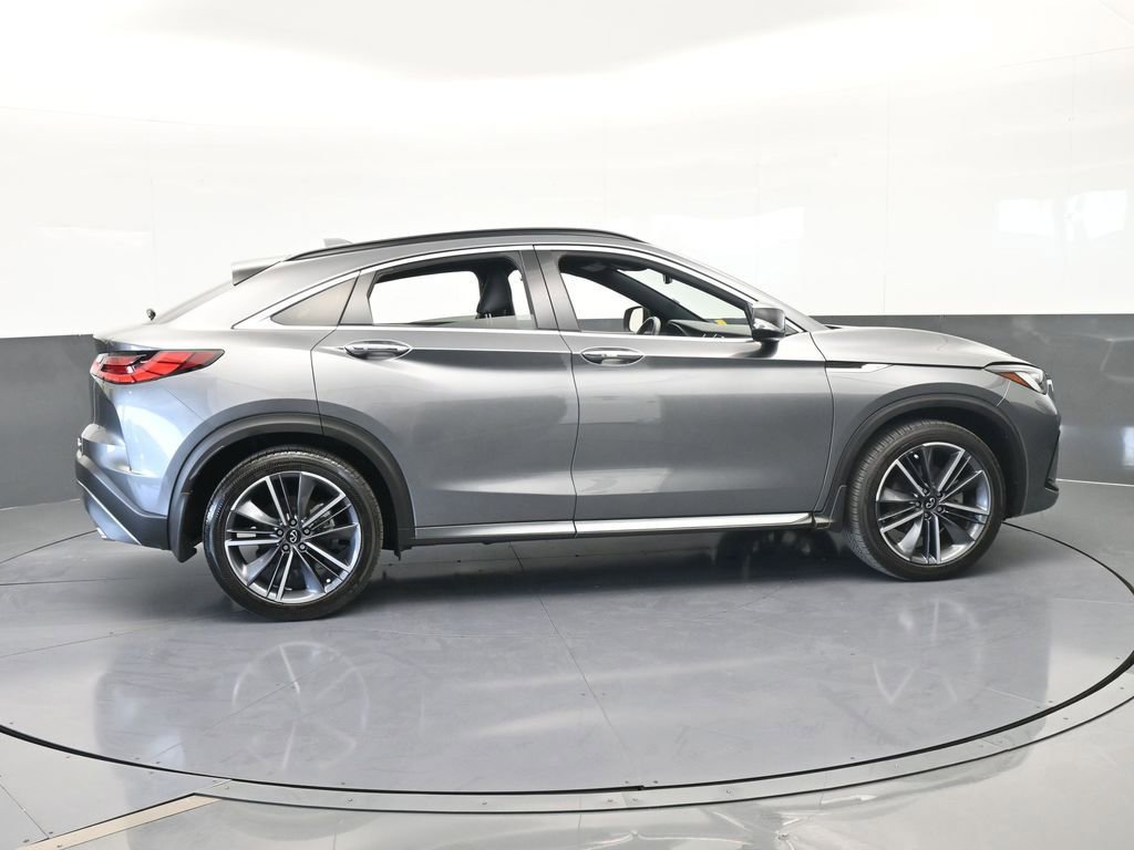 Used 2024 INFINITI QX55 Luxe w/ Cargo Package image 7