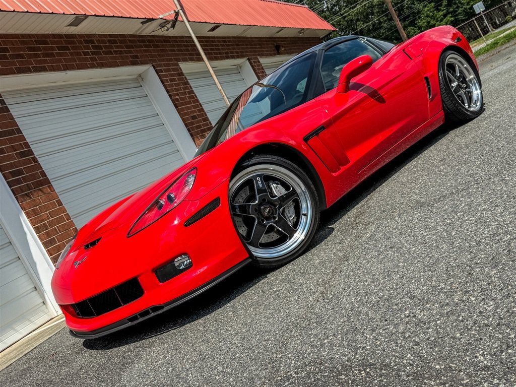 Used 2013 Chevrolet Corvette Grand Sport RWD image 3