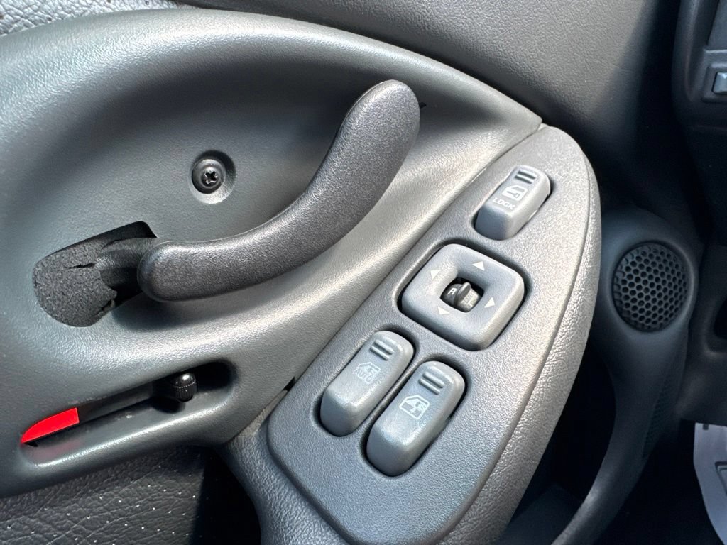 Used 1993 Pontiac Firebird Formula RWD image 6