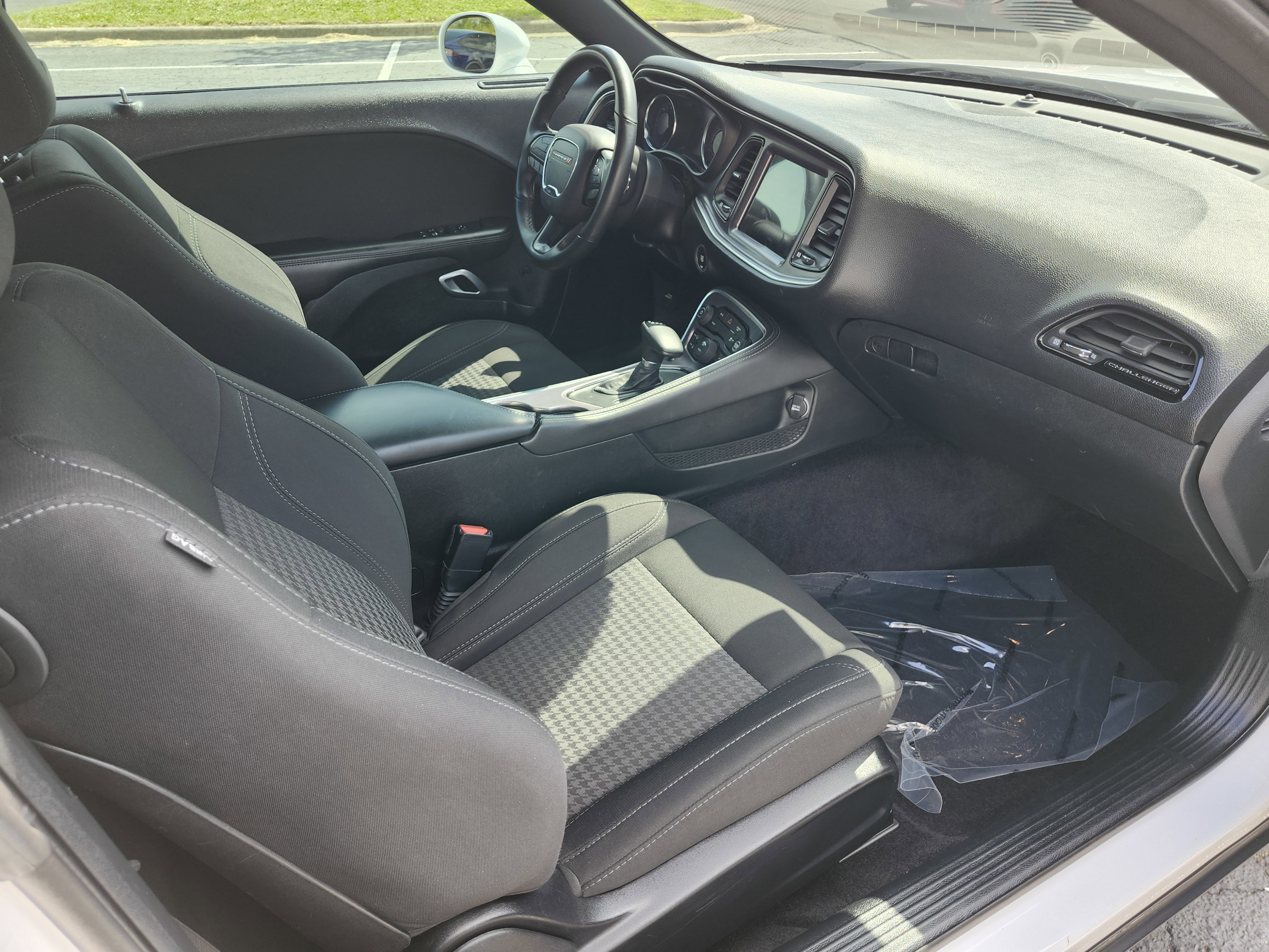 Used 2018 Dodge Challenger R/T w/ Sound Group RWD image 23