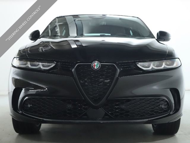Used 2024 Alfa Romeo Tonale Veloce image 9