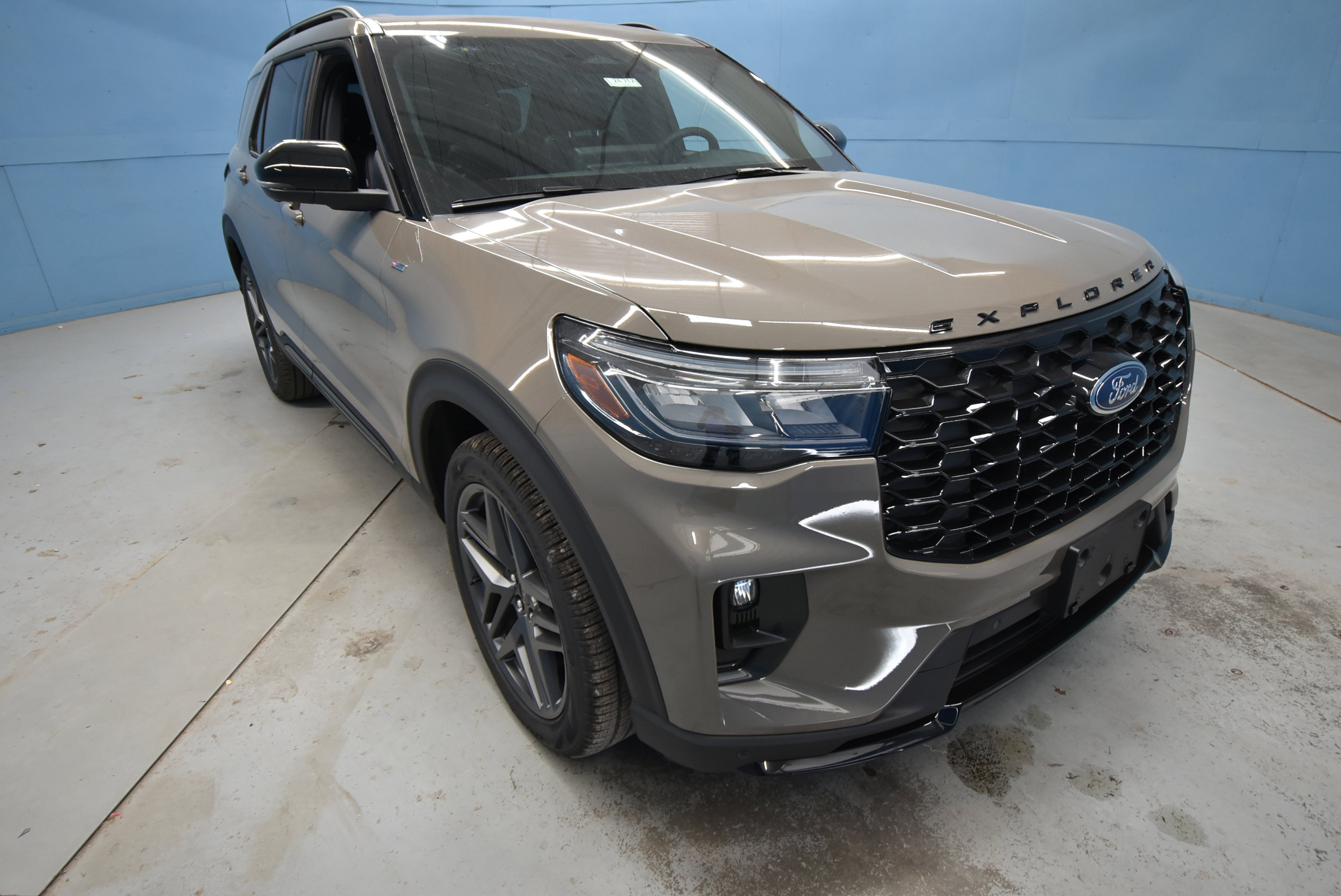 New 2026 Ford Explorer ST-Line image 1