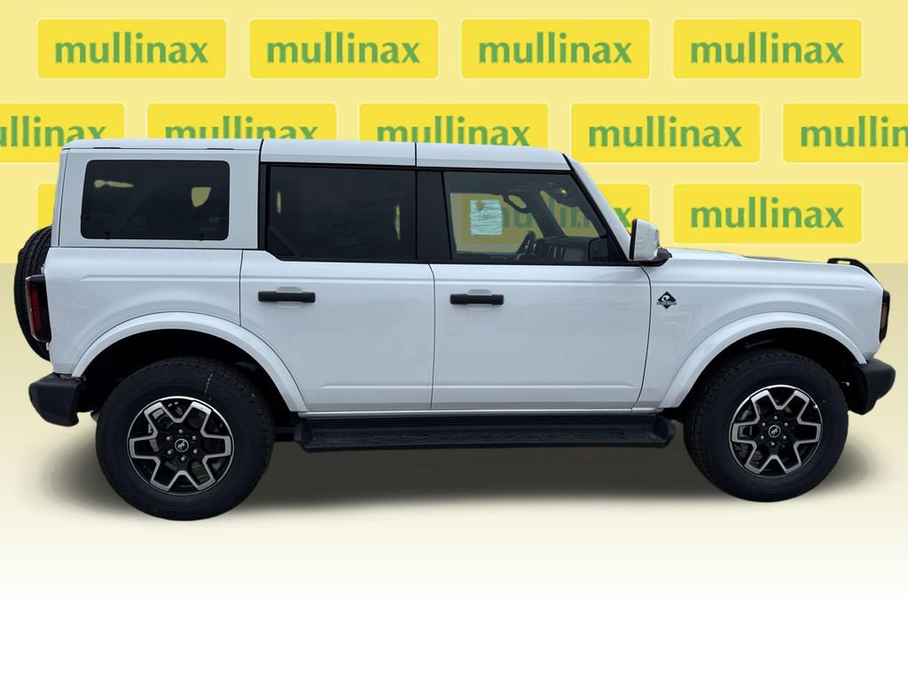 New 2026 Ford Bronco Outer Banks image 17