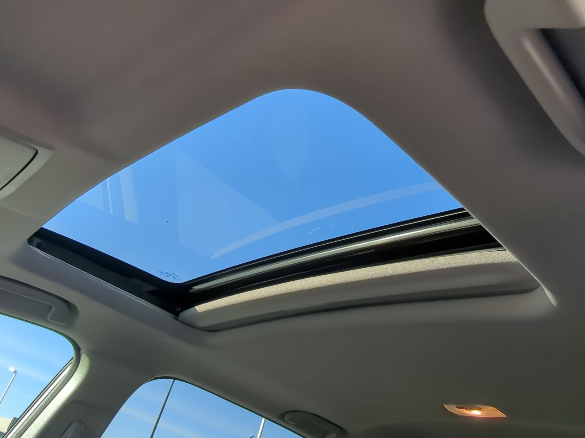 Used 2020 Honda CR-V EX-L image 16