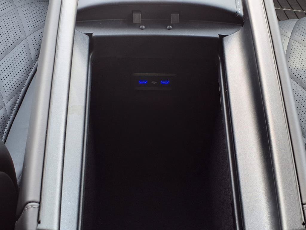 New 2025 Mercedes-Benz S 500 4MATIC image 21
