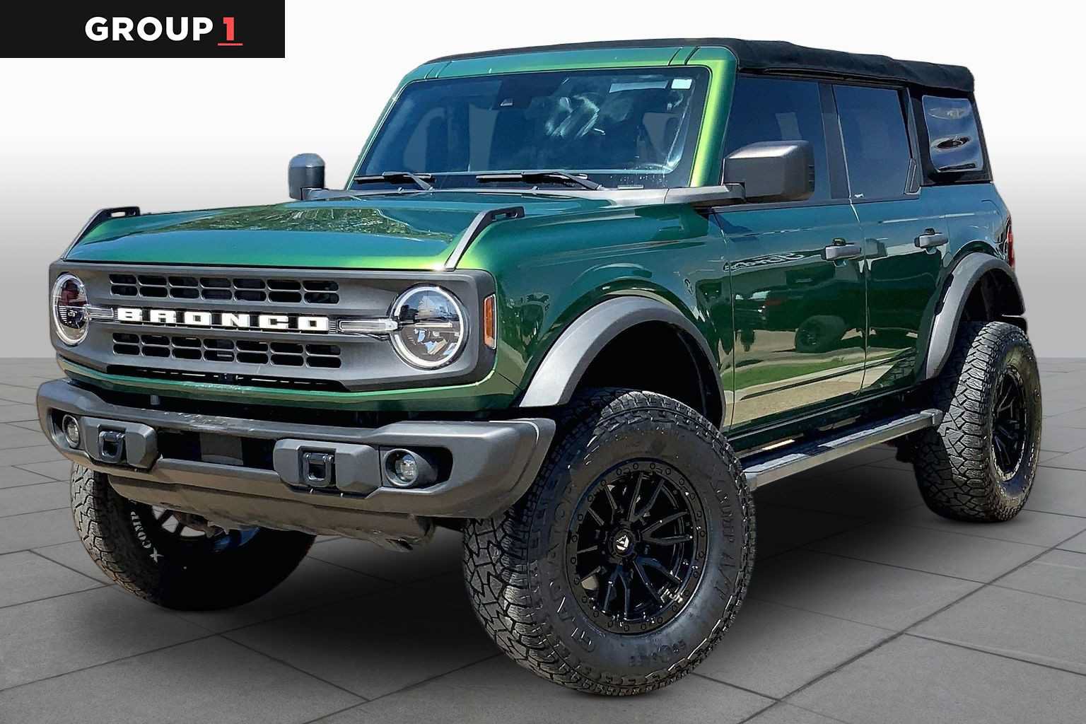 Used 2022 Ford Bronco Black Diamond AWD/4WD image 1