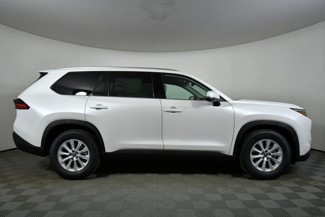 New 2026 Toyota Grand Highlander XLE image 15