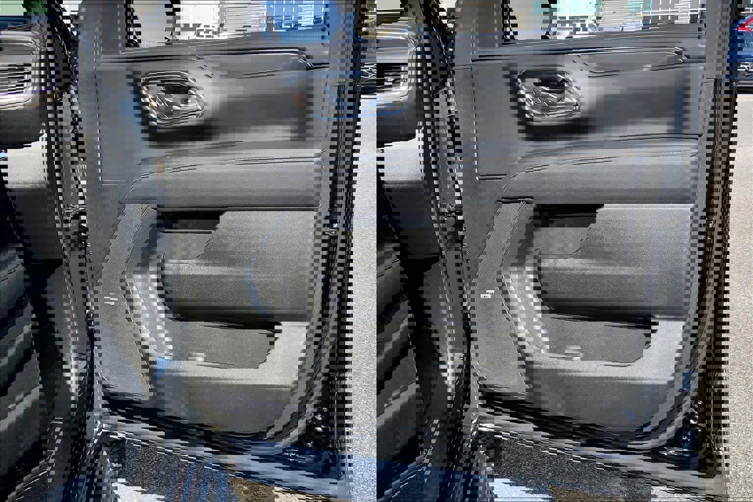 Used 2023 GMC Yukon XL AT4 w/ Max Trailering Package image 22