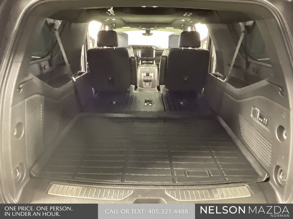 Used 2021 GMC Yukon XL Denali w/ Denali Ultimate Package image 13
