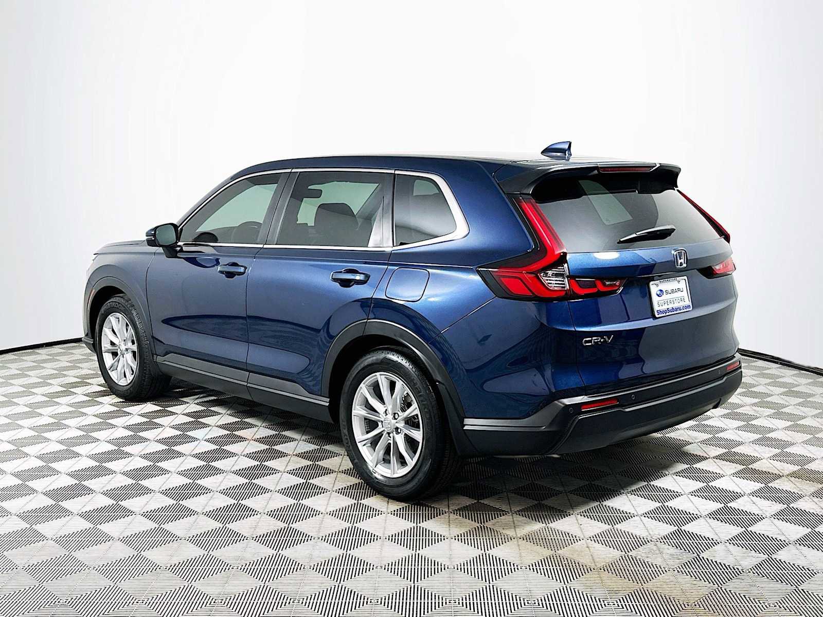Used 2024 Honda CR-V EX-L image 5