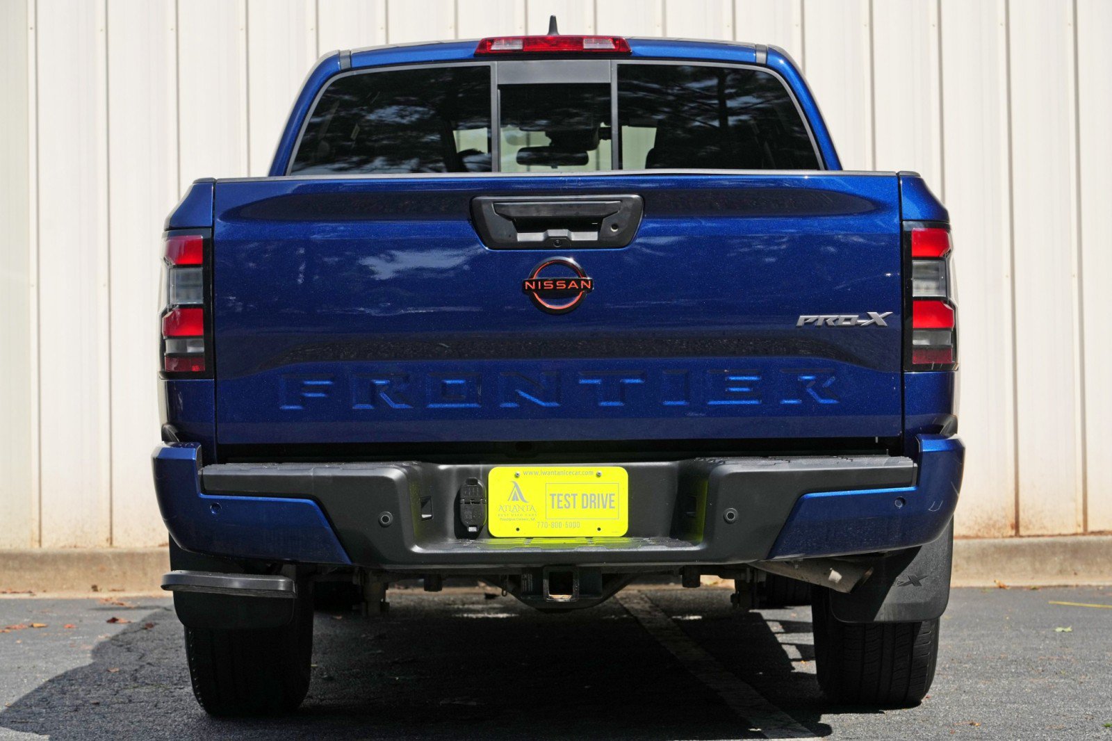 Used 2022 Nissan Frontier Pro-X RWD image 10