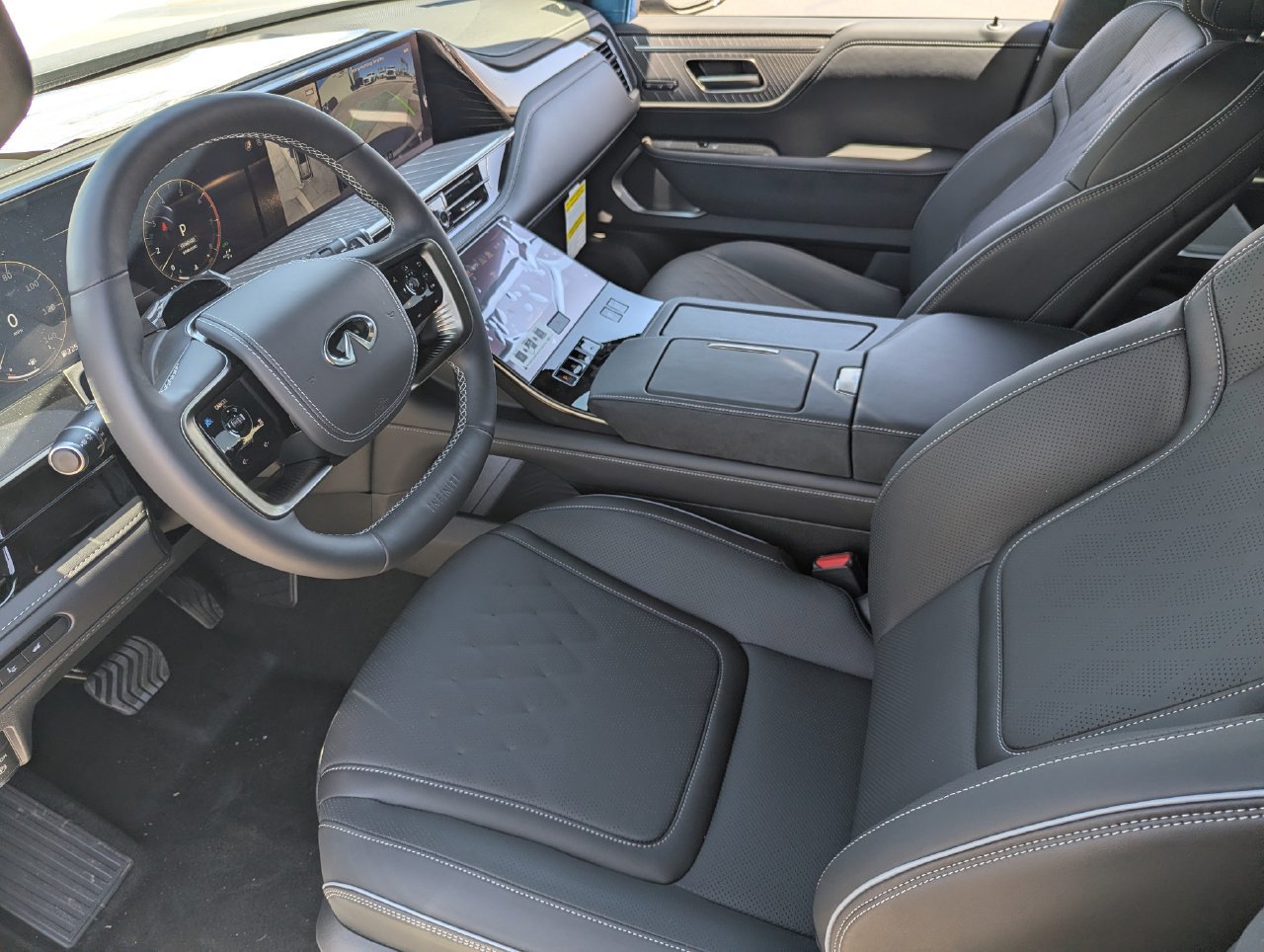 Certified 2026 INFINITI QX80 Autograph AWD/4WD image 11