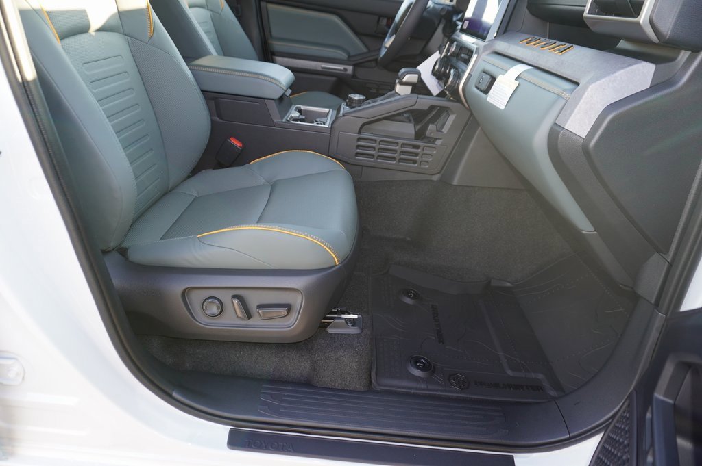 New 2025 Toyota 4Runner Trailhunter image 13