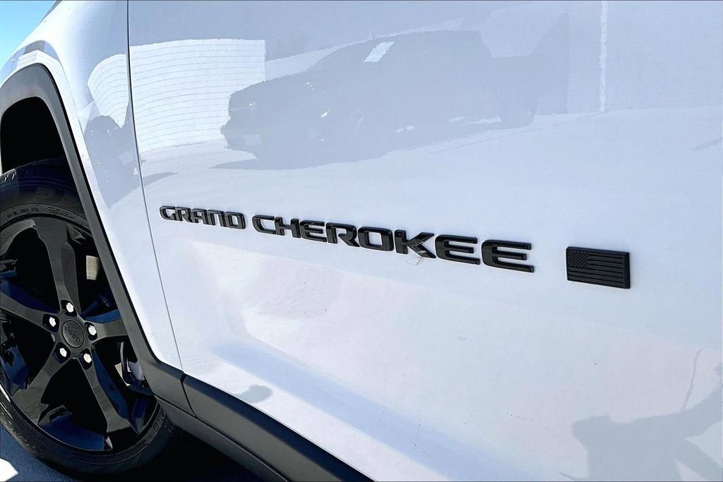 New 2026 Jeep Grand Cherokee Limited AWD/4WD image 24