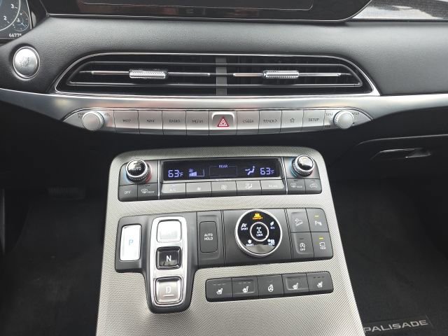 Used 2020 Hyundai Palisade Limited image 17