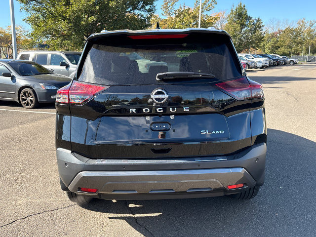 Certified 2023 Nissan Rogue SL w/ SL Premium Package AWD/4WD image 3