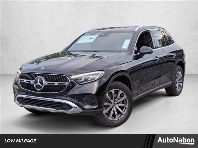 Certified 2025 Mercedes-Benz GLC 300 image 1