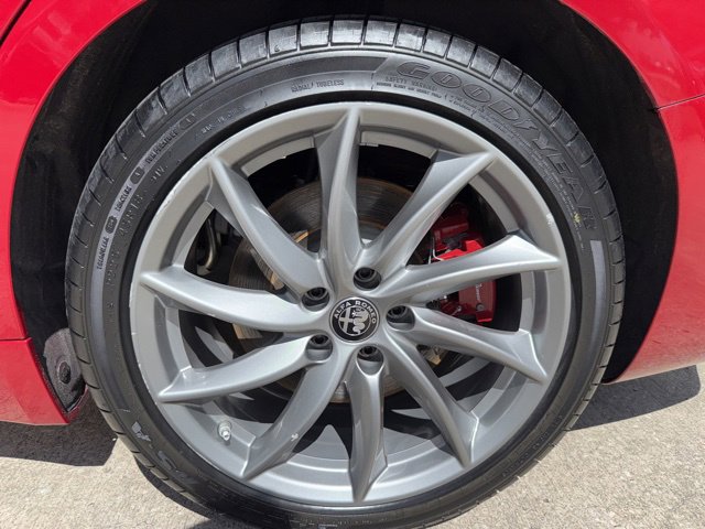 Used 2022 Alfa Romeo Giulia Ti image 36
