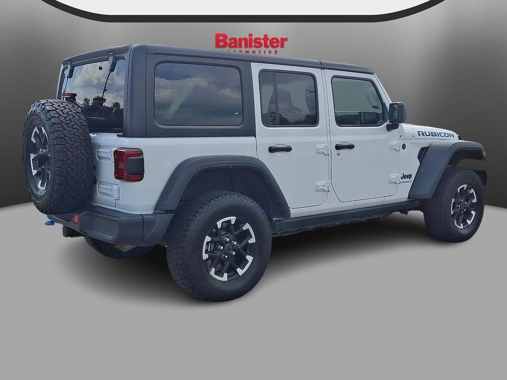 Used 2024 Jeep Wrangler Unlimited Rubicon 4xe AWD/4WD image 4