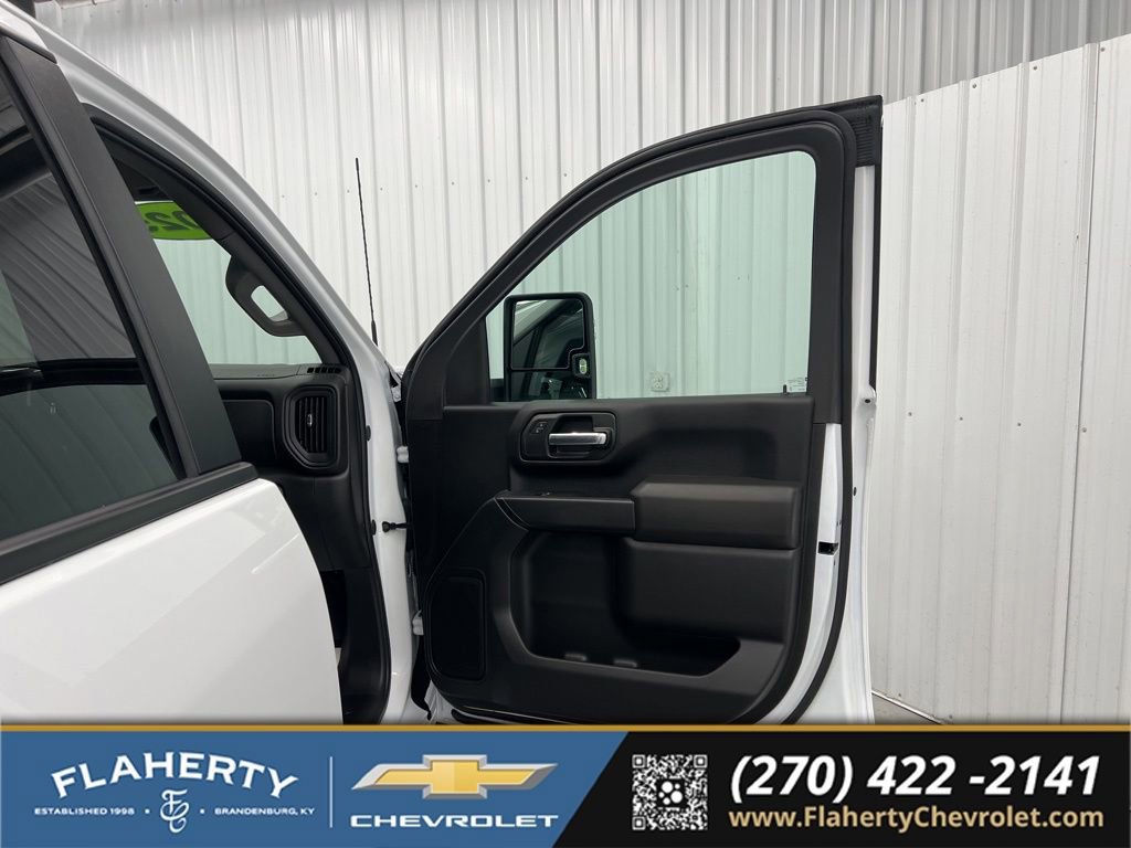 Used 2025 GMC Sierra 2500 Pro w/ 1SA Pro Safety Plus Package AWD/4WD image 14