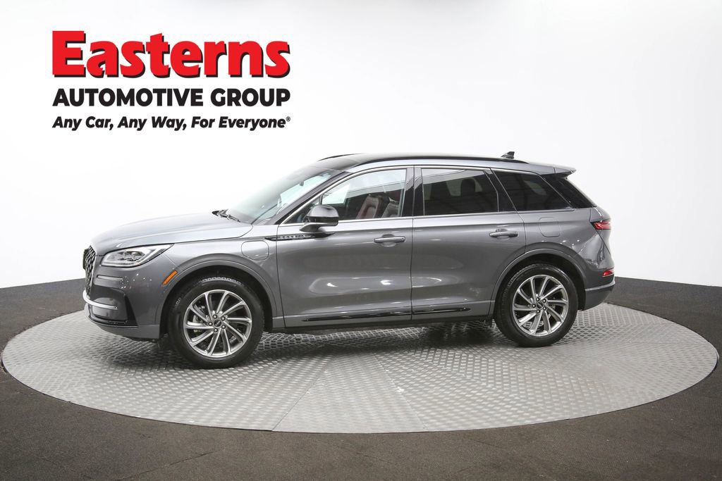 Used 2025 Lincoln Corsair Grand Touring w/ Towing Package AWD/4WD image 60