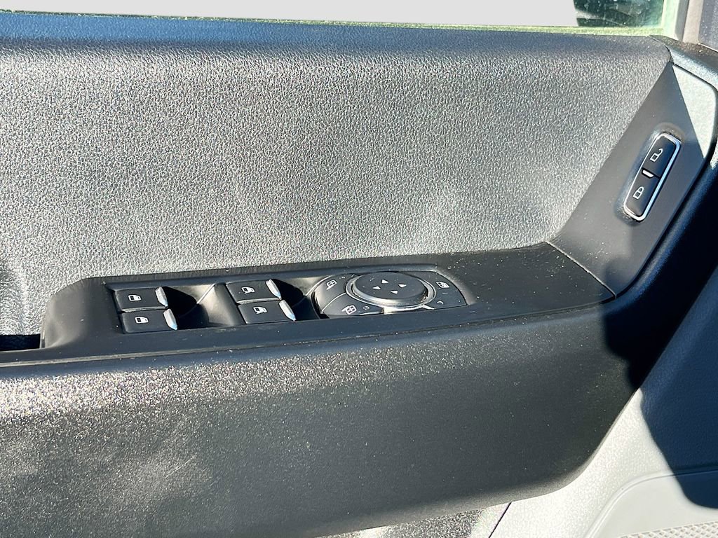 Used 2025 Ford F250 XL w/ XL Driver Assist Package image 17