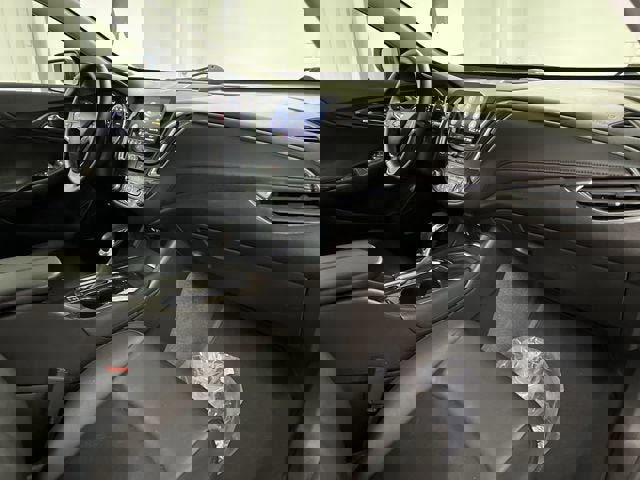 Certified 2024 Chevrolet Malibu LT image 28