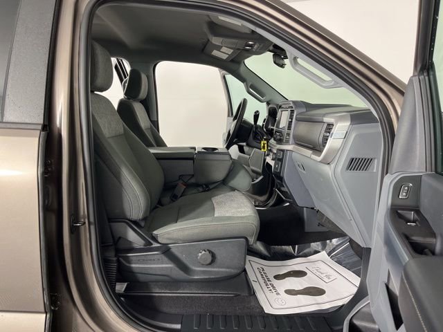 Used 2023 Ford F150 XLT image 44