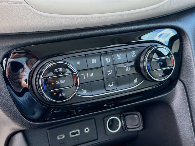 Used 2021 Buick Encore GX Select FWD image 15