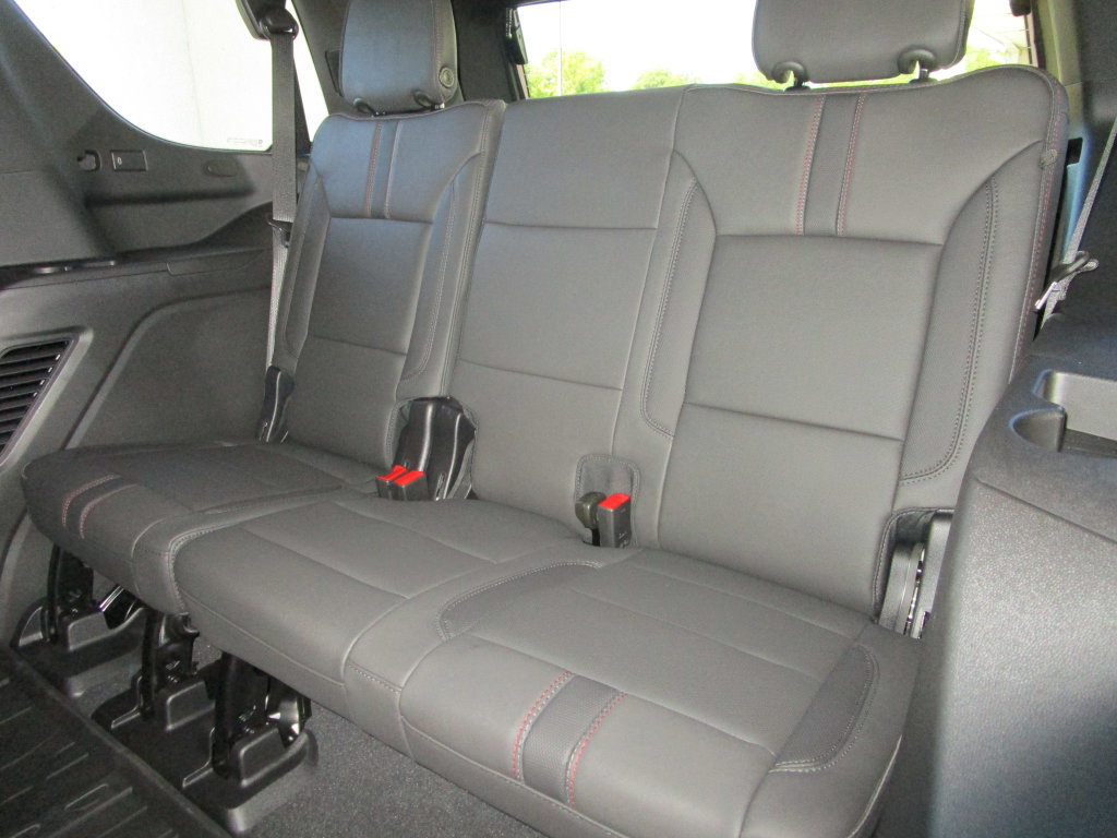 New 2027 Chevrolet Tahoe RST w/ Comfort Package RWD image 19